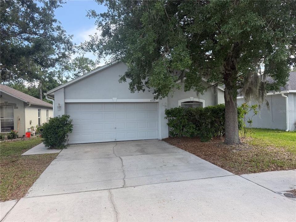 For Sale: $260,000 (3 beds, 2 baths, 1292 Square Feet)