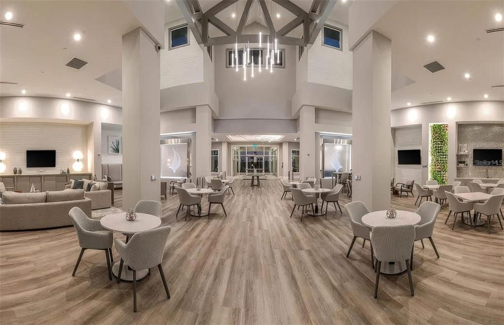 En Venta: $969,000 (3 camas, 3 baños, 2796 Pies cuadrados)