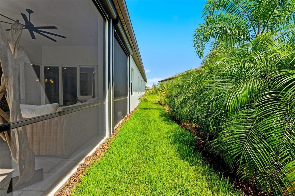 For Sale: $969,000 (3 beds, 3 baths, 2796 Square Feet)