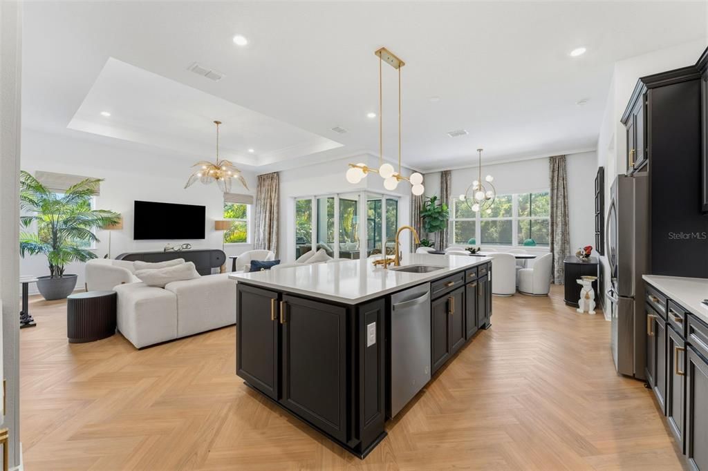 For Sale: $969,000 (3 beds, 3 baths, 2796 Square Feet)