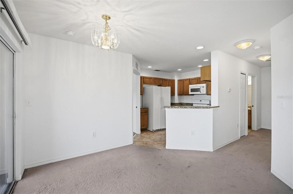 For Rent: $1,495 (2 beds, 2 baths, 1035 Square Feet)