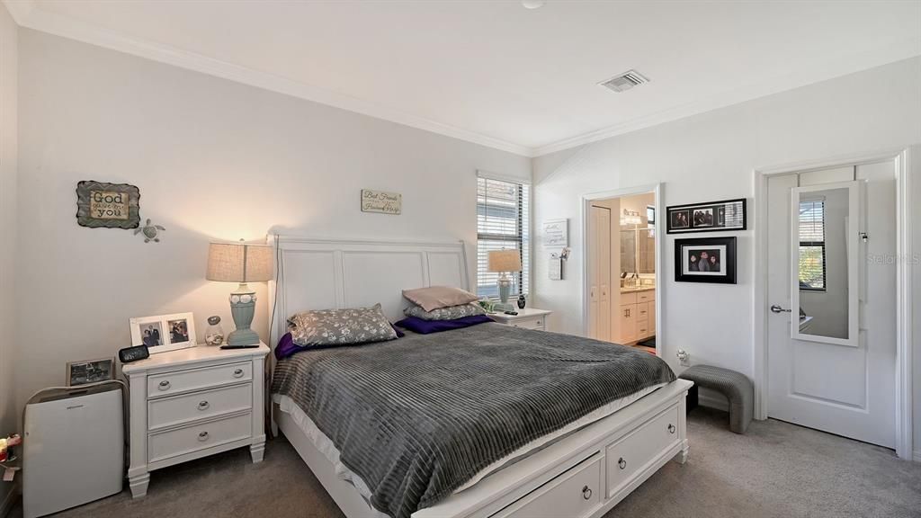 For Sale: $455,000 (3 beds, 2 baths, 1681 Square Feet)