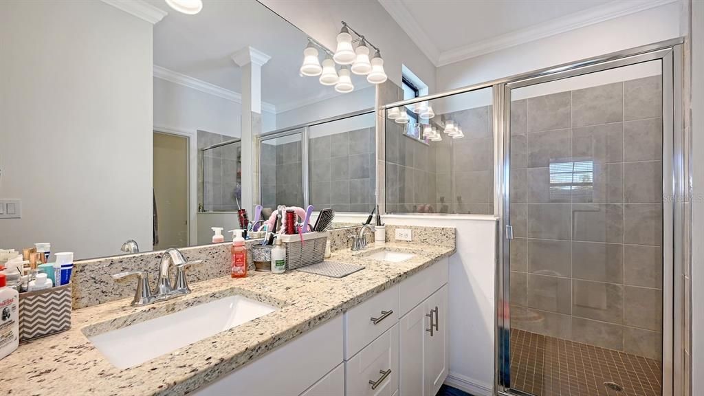 For Sale: $455,000 (3 beds, 2 baths, 1681 Square Feet)