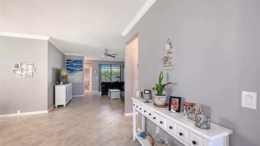 For Sale: $455,000 (3 beds, 2 baths, 1681 Square Feet)