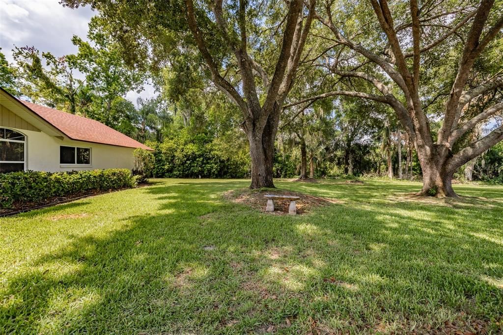 En Venta: $715,000 (4 camas, 2 baños, 2769 Pies cuadrados)