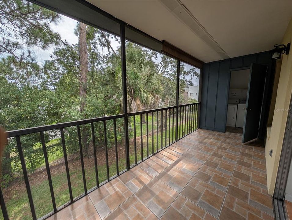 For Rent: $1,750 (2 beds, 2 baths, 953 Square Feet)