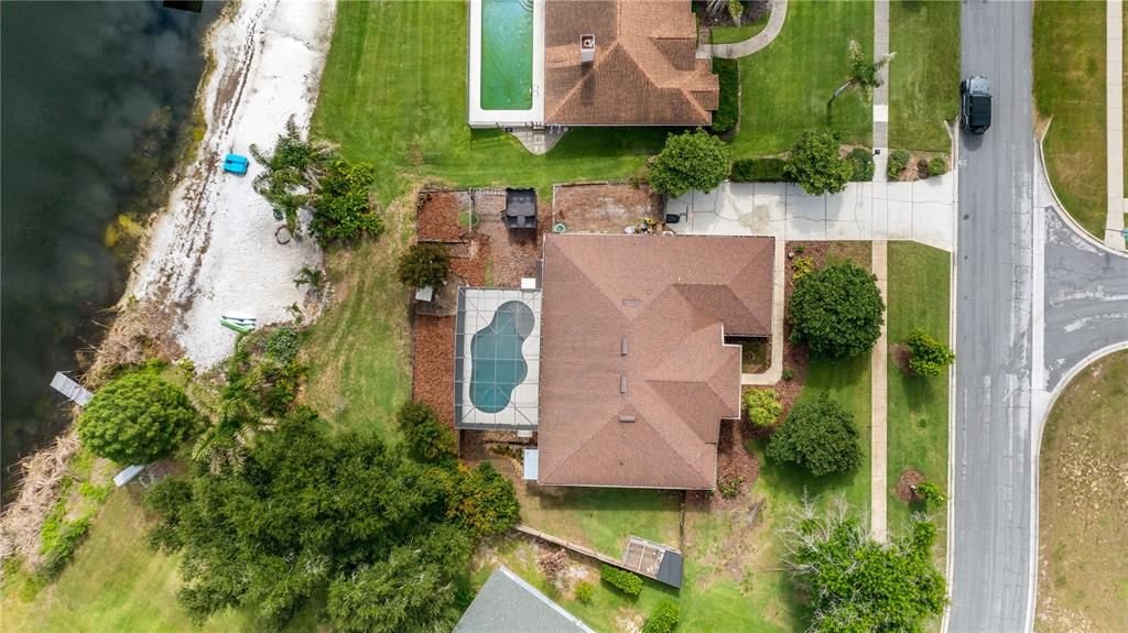En Venta: $650,000 (3 camas, 2 baños, 2033 Pies cuadrados)