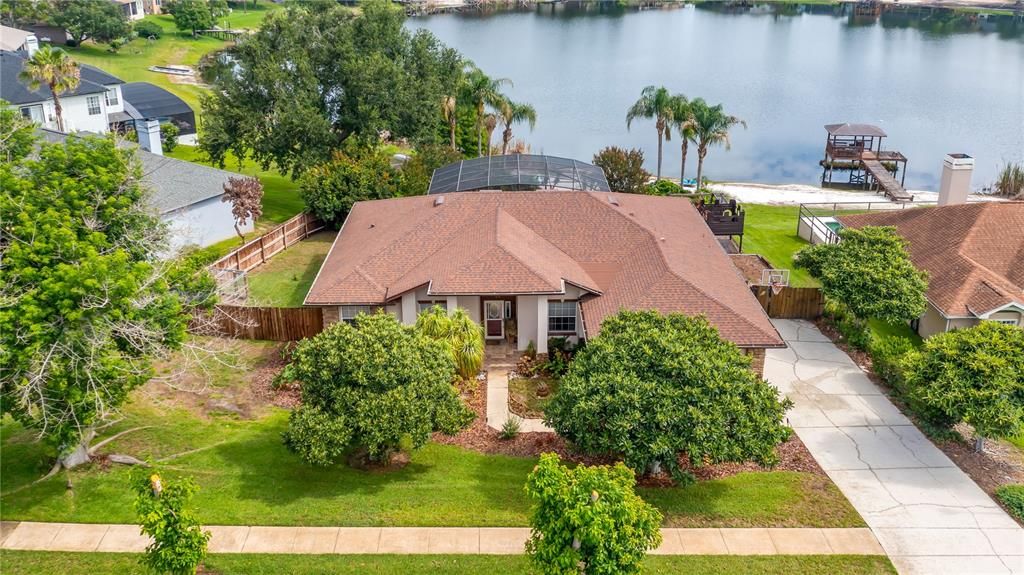 En Venta: $650,000 (3 camas, 2 baños, 2033 Pies cuadrados)
