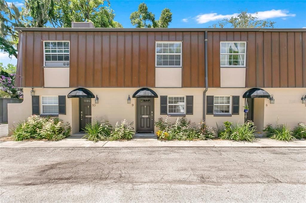 Activo con contrato: $260,000 (2 camas, 1 baños, 878 Pies cuadrados)