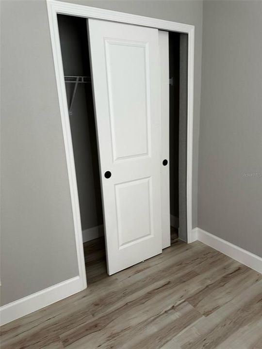 For Rent: $3,800 (4 beds, 2 baths, 1809 Square Feet)
