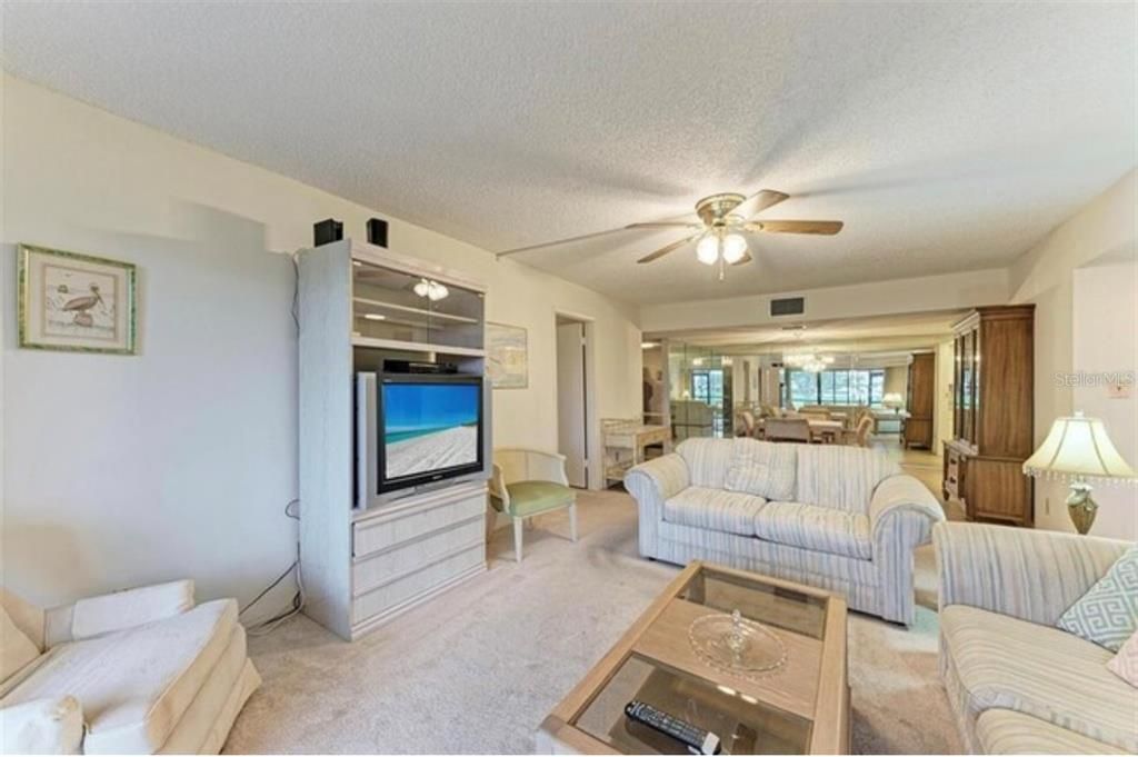 В аренду: $1,450 (2 спален, 2 ванн, 1178 Квадратных фут)
