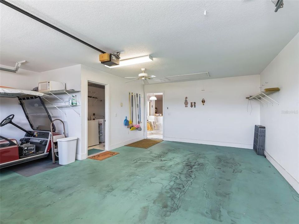 For Sale: $275,000 (2 beds, 2 baths, 1704 Square Feet)