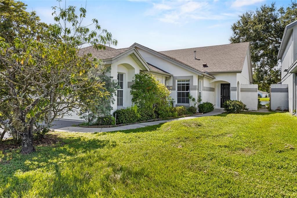 For Rent: $2,850 (3 beds, 2 baths, 1708 Square Feet)