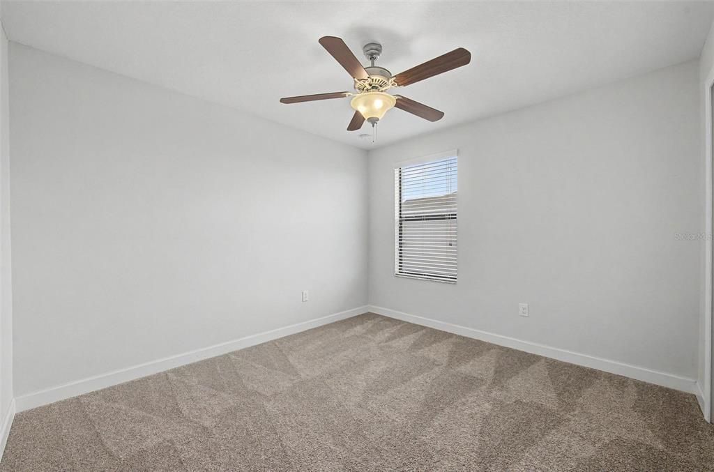 For Sale: $319,500 (3 beds, 2 baths, 1820 Square Feet)