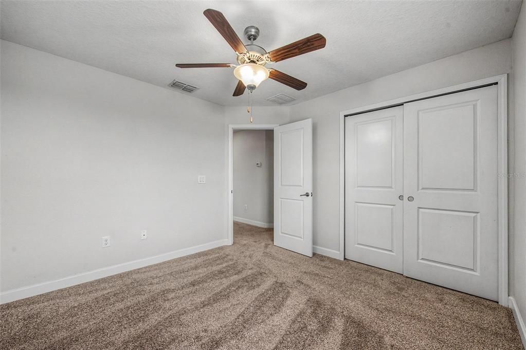 For Sale: $319,500 (3 beds, 2 baths, 1820 Square Feet)
