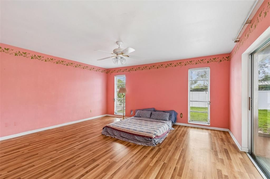 For Sale: $619,900 (3 beds, 2 baths, 2171 Square Feet)