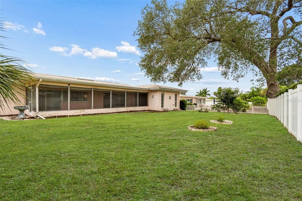 For Sale: $619,900 (3 beds, 2 baths, 2171 Square Feet)