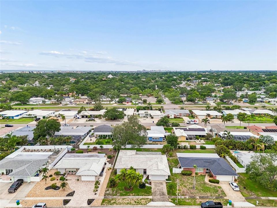 For Sale: $619,900 (3 beds, 2 baths, 2171 Square Feet)