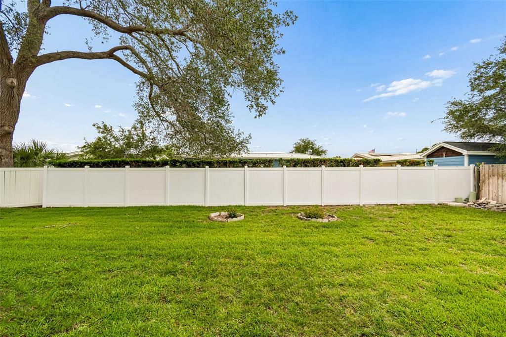 For Sale: $619,900 (3 beds, 2 baths, 2171 Square Feet)