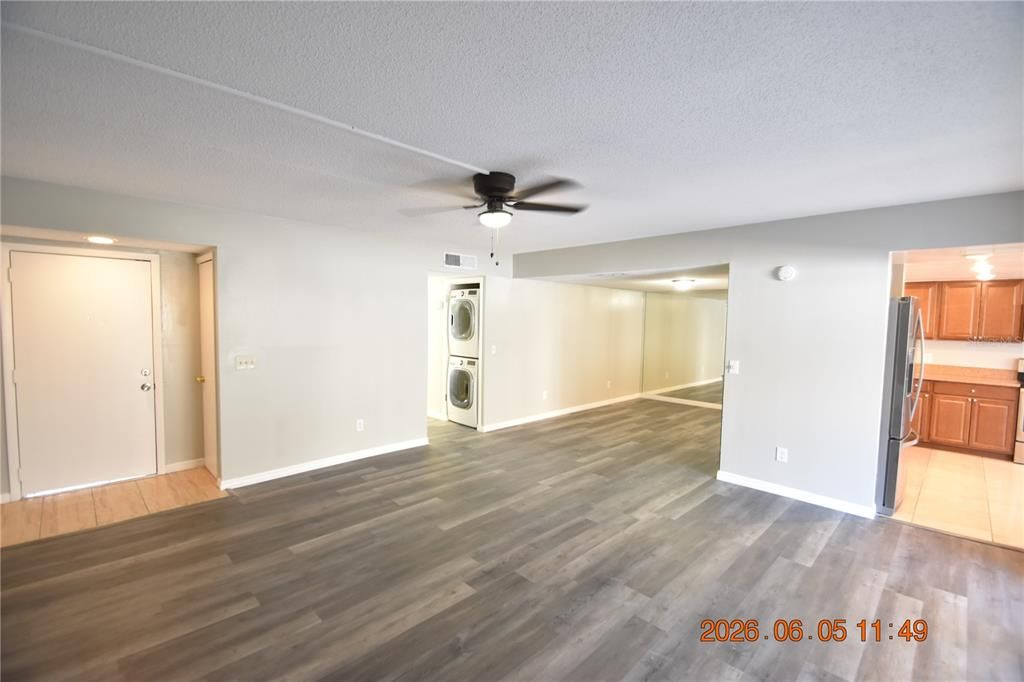 For Rent: $1,850 (2 beds, 2 baths, 1191 Square Feet)