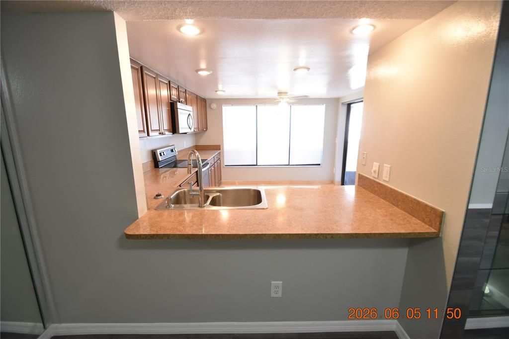 For Rent: $1,850 (2 beds, 2 baths, 1191 Square Feet)