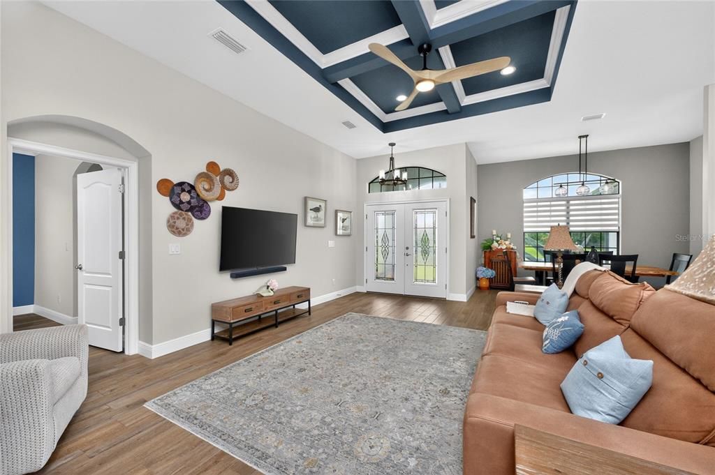 For Sale: $599,900 (3 beds, 2 baths, 1830 Square Feet)