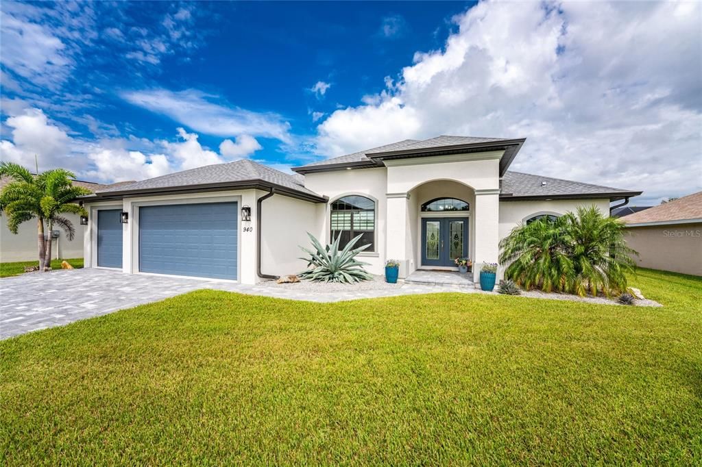 For Sale: $599,900 (3 beds, 2 baths, 1830 Square Feet)