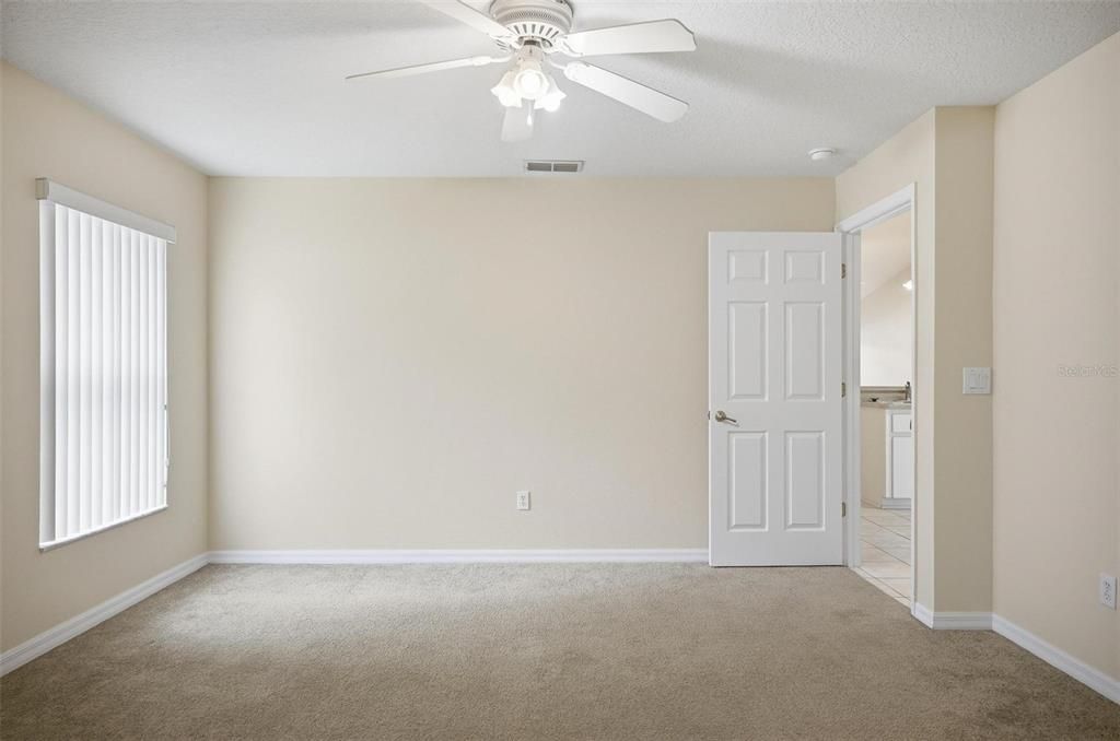 For Rent: $1,495 (3 beds, 2 baths, 1142 Square Feet)