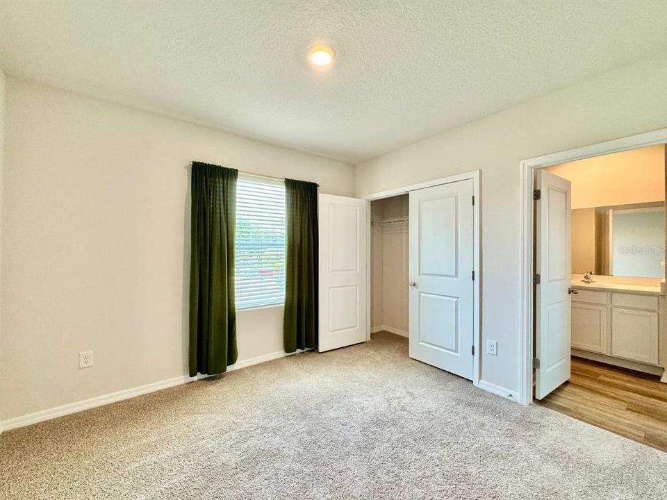 For Rent: $2,800 (3 beds, 2 baths, 1806 Square Feet)