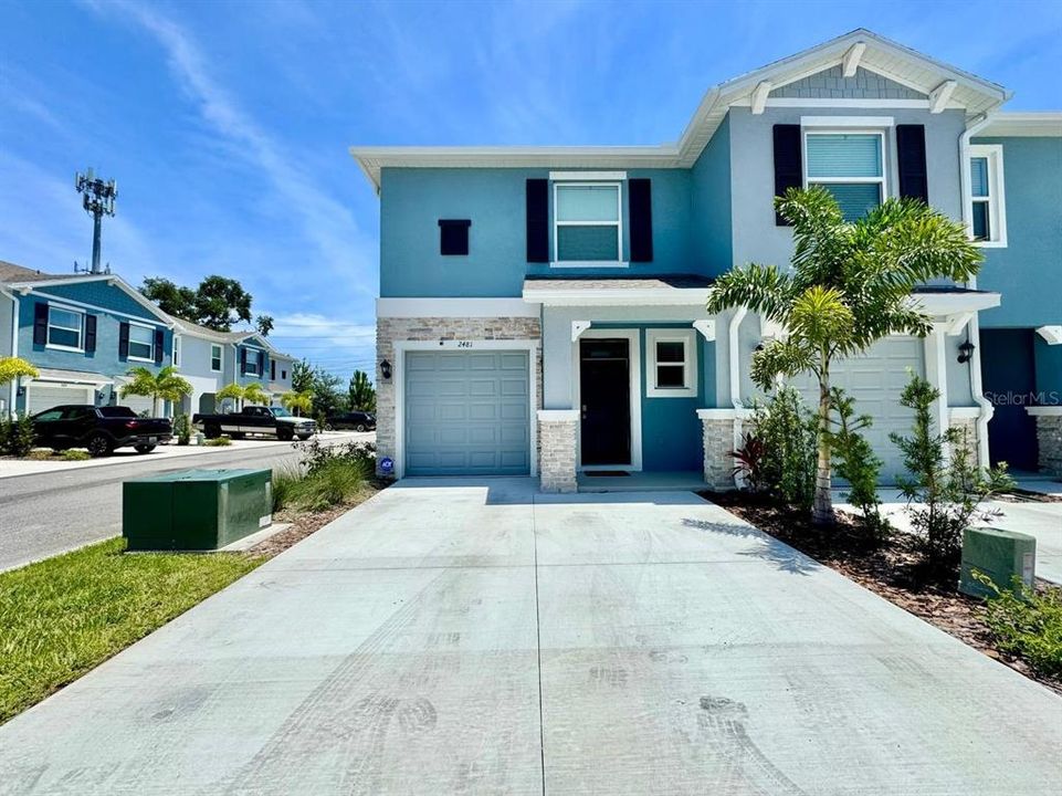 For Rent: $2,800 (3 beds, 2 baths, 1806 Square Feet)