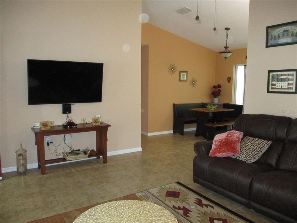 En Venta: $210,000 (2 camas, 2 baños, 1248 Pies cuadrados)