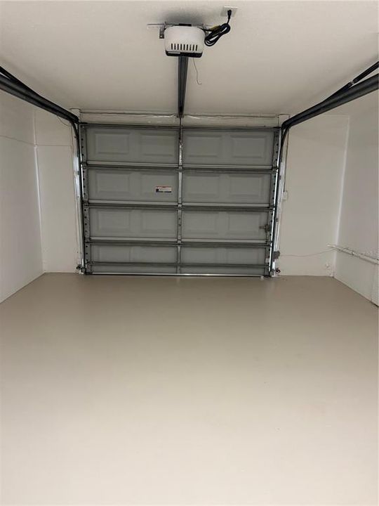 For Sale: $275,000 (2 beds, 2 baths, 1190 Square Feet)