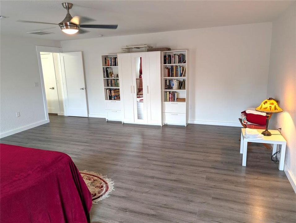 For Sale: $1,200,000 (4 beds, 4 baths, 3936 Square Feet)