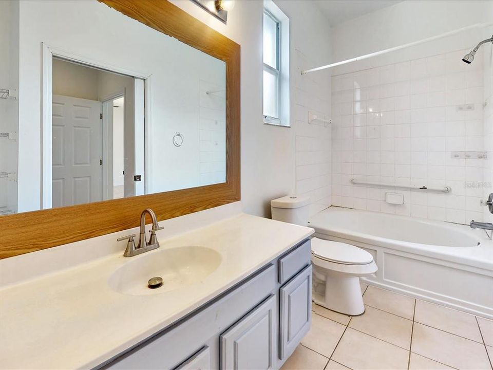 В аренду: $2,500 (4 спален, 3 ванн, 1691 Квадратных фут)
