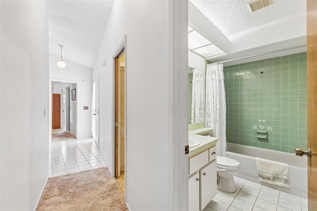 En Venta: $259,900 (3 camas, 2 baños, 1237 Pies cuadrados)