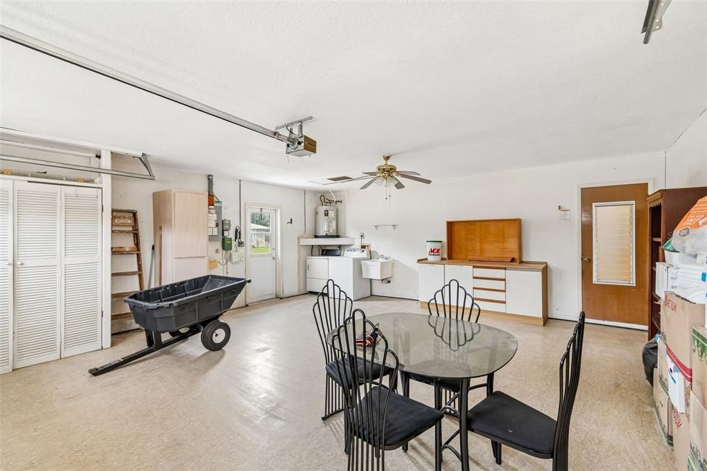 En Venta: $259,900 (3 camas, 2 baños, 1237 Pies cuadrados)