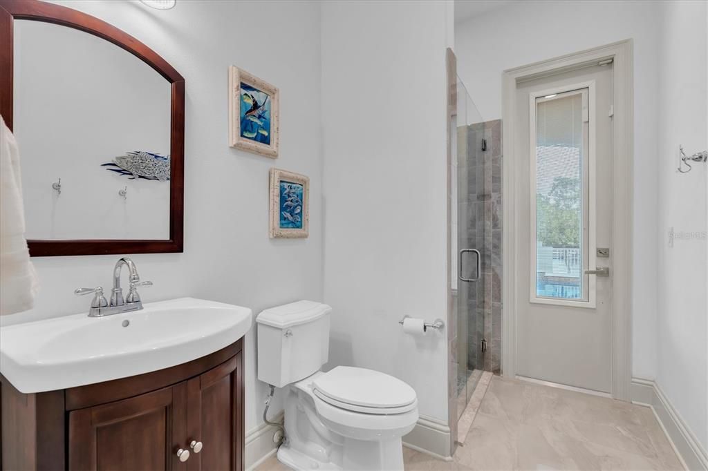 For Sale: $2,699,999 (4 beds, 4 baths, 3669 Square Feet)