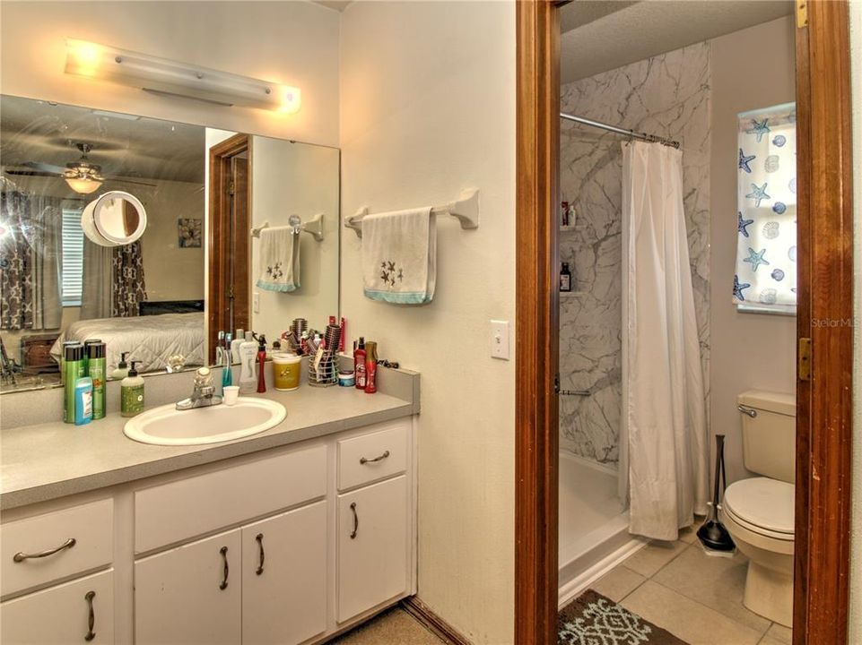 For Sale: $295,000 (3 beds, 2 baths, 1358 Square Feet)