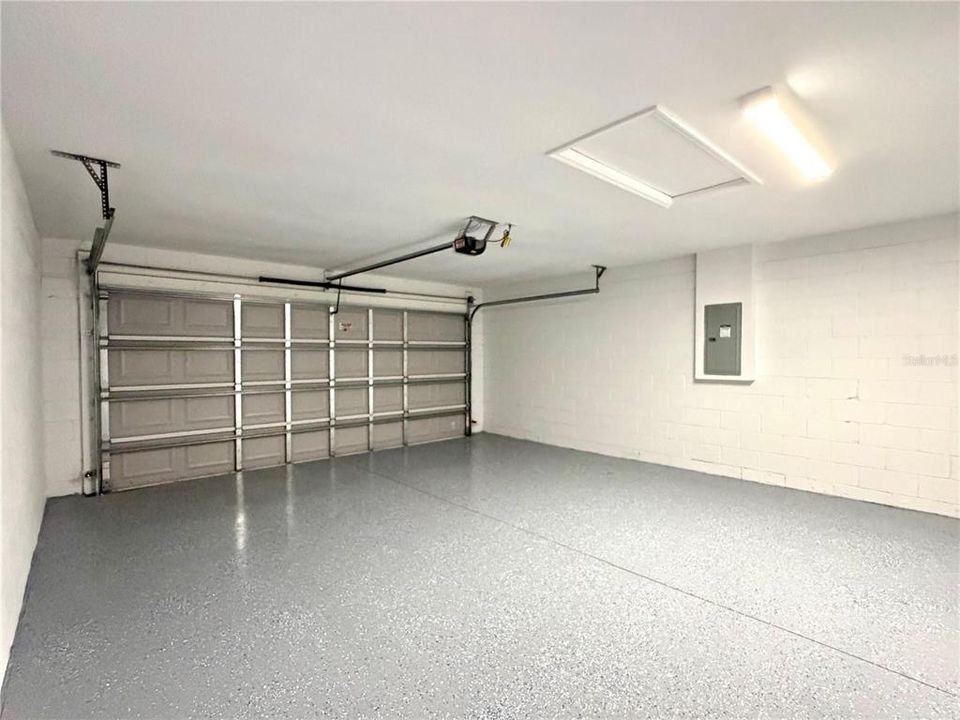 На продажу: $235,900 (3 спален, 2 ванн, 1425 Квадратных фут)