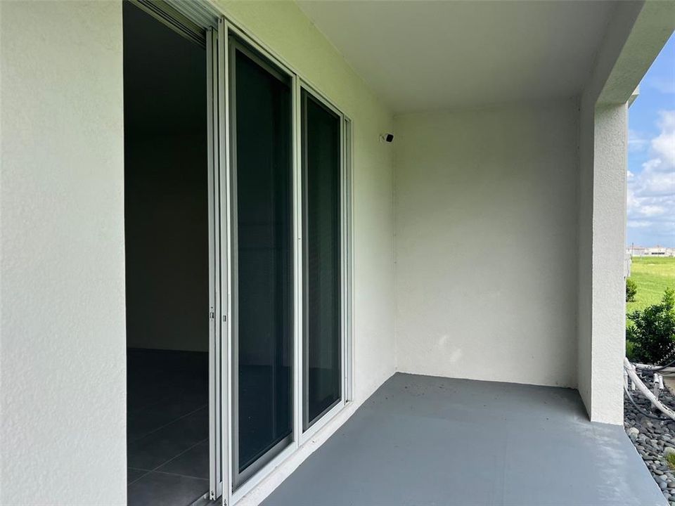 En Renta: $1,975 (3 camas, 2 baños, 1758 Pies cuadrados)