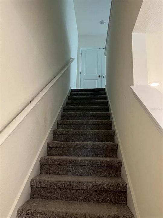 En Renta: $1,975 (3 camas, 2 baños, 1758 Pies cuadrados)