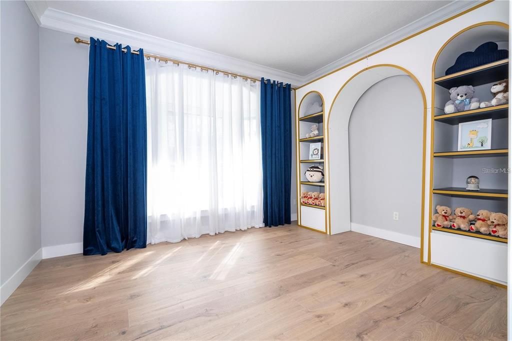 For Sale: $1,750,000 (4 beds, 4 baths, 4265 Square Feet)