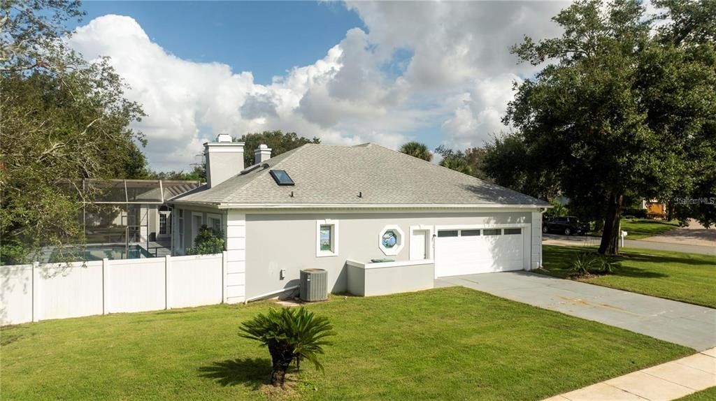 For Sale: $1,750,000 (4 beds, 4 baths, 4265 Square Feet)