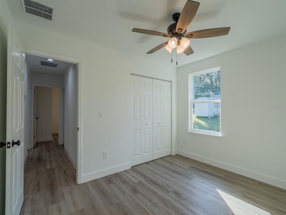 For Sale: $224,500 (3 beds, 2 baths, 936 Square Feet)
