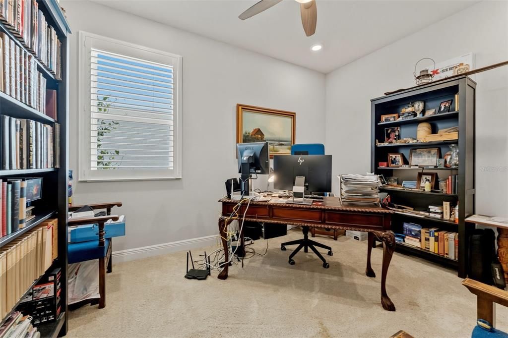 For Sale: $524,900 (4 beds, 2 baths, 2005 Square Feet)