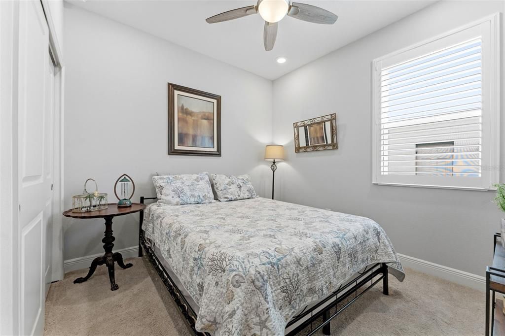For Sale: $524,900 (4 beds, 2 baths, 2005 Square Feet)