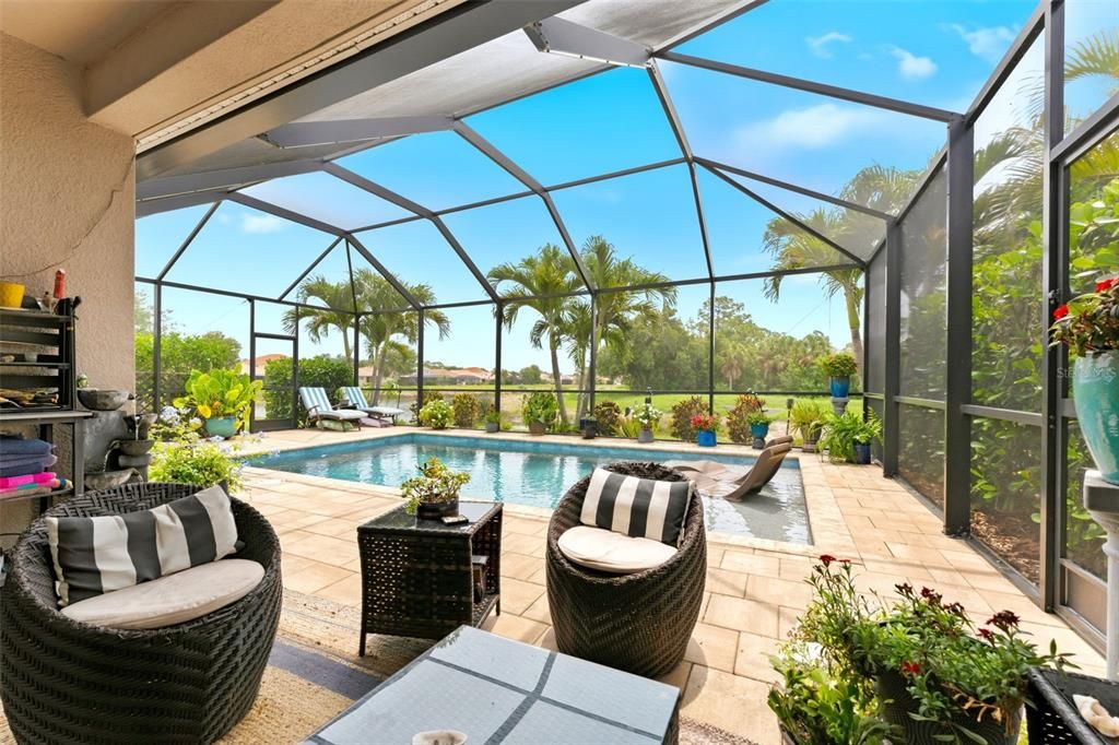 For Sale: $524,900 (4 beds, 2 baths, 2005 Square Feet)