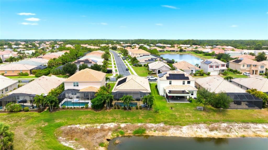 For Sale: $524,900 (4 beds, 2 baths, 2005 Square Feet)