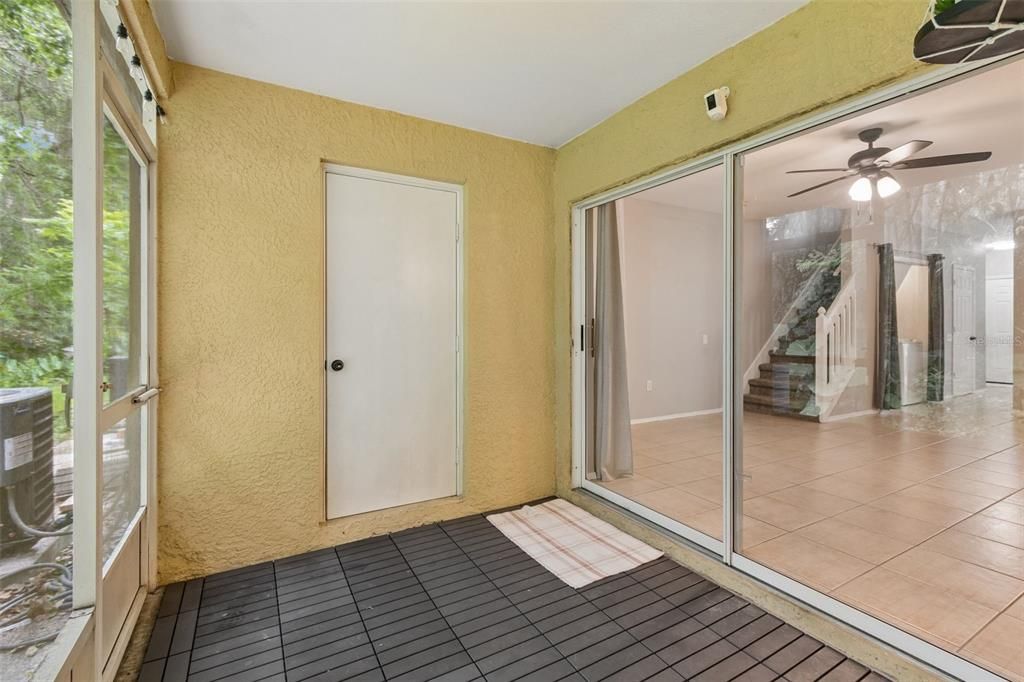 For Sale: $192,900 (2 beds, 2 baths, 1184 Square Feet)