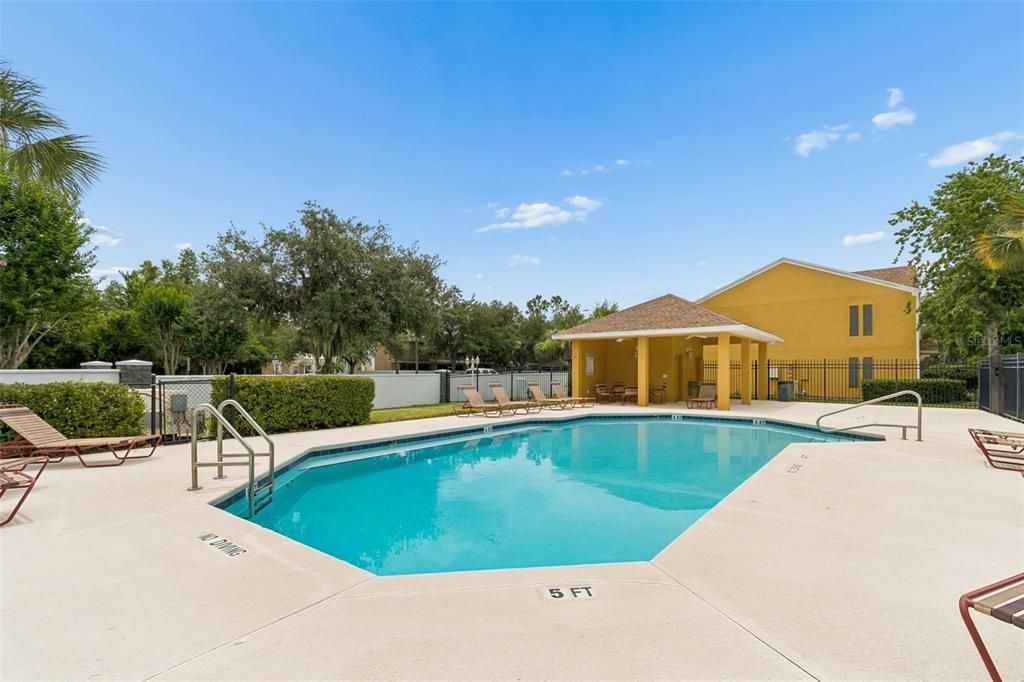 For Sale: $192,900 (2 beds, 2 baths, 1184 Square Feet)